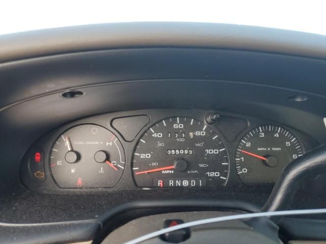 2001 Ford Taurus SE