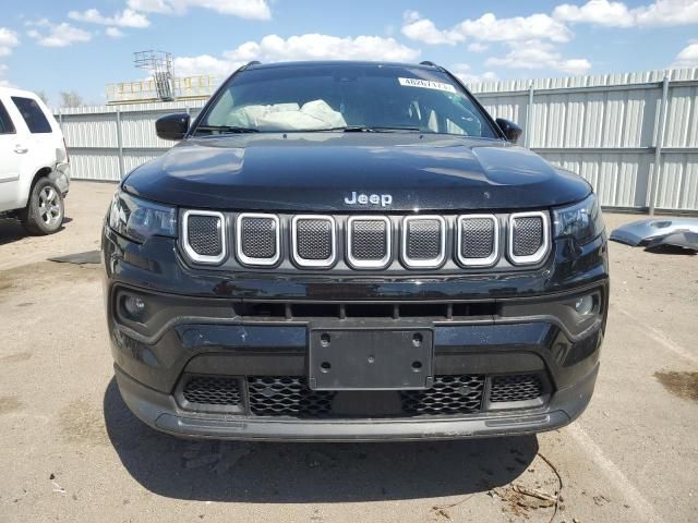 2022 Jeep Compass Latitude LUX