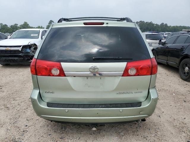 2006 Toyota Sienna XLE