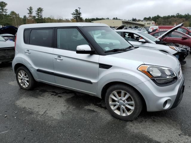 2013 KIA Soul +