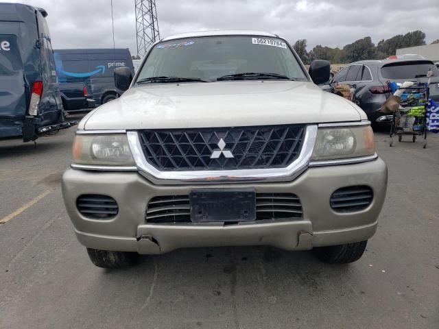 2004 Mitsubishi Montero Sport XLS