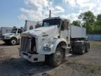 2003 Kenworth Construction T800