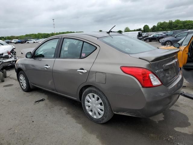 2013 Nissan Versa S