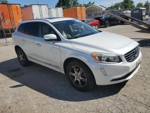 2015 Volvo XC60 T6 Platinum