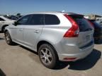 2015 Volvo XC60 T6 Premier