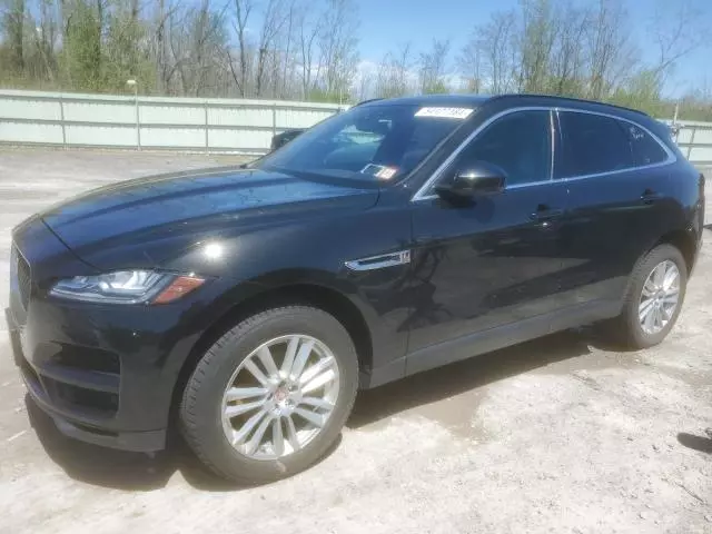 2017 Jaguar F-PACE Prestige