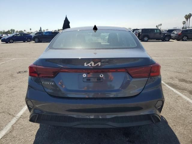 2023 KIA Forte LX