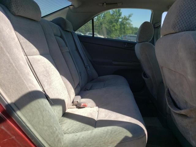 2004 Toyota Camry LE