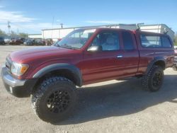 Salvage cars for sale from Copart Leroy, NY: 2000 Toyota Tacoma Xtracab