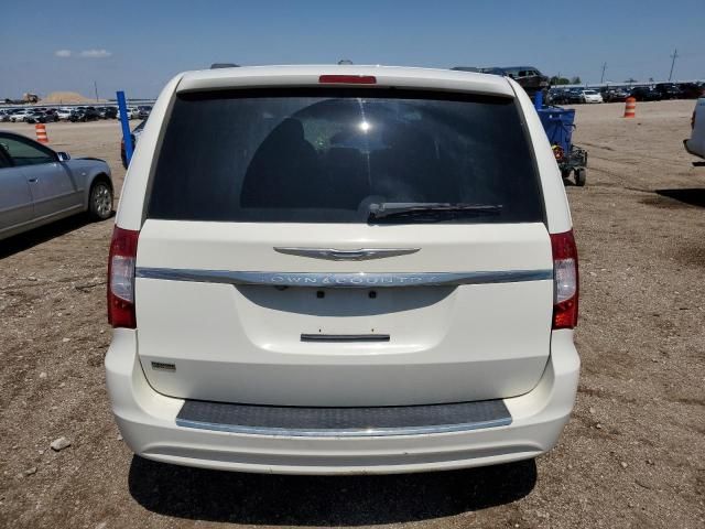 2012 Chrysler Town & Country Touring