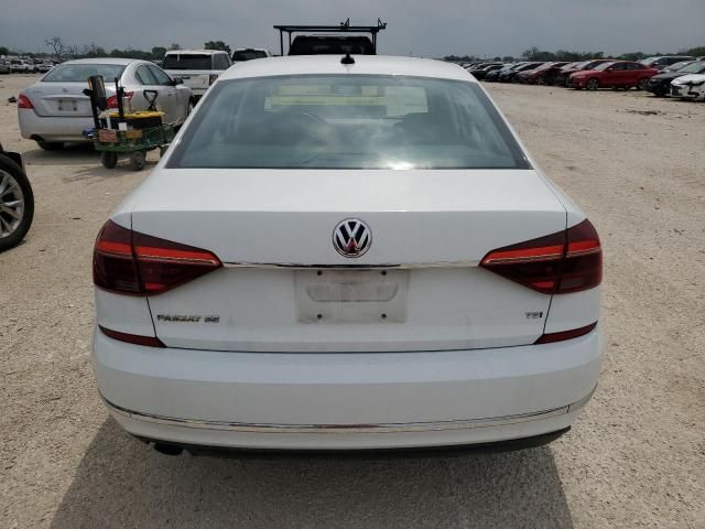 2018 Volkswagen Passat SE