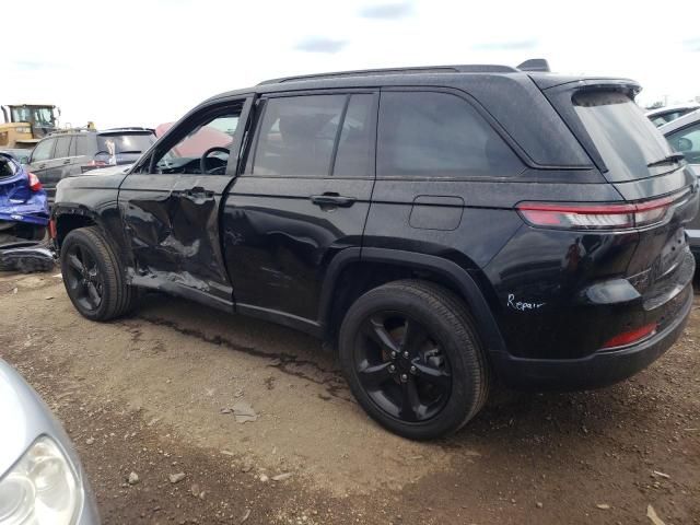 2023 Jeep Grand Cherokee Laredo