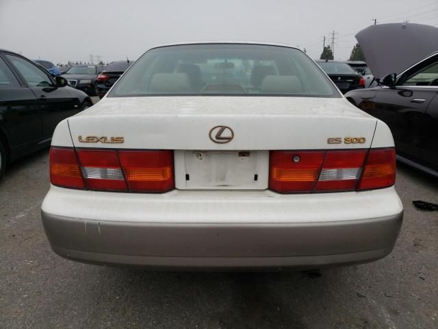 1999 Lexus ES 300