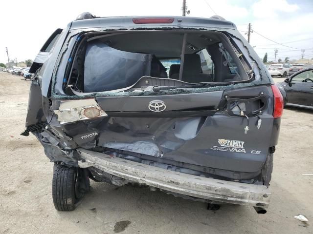 2009 Toyota Sienna CE