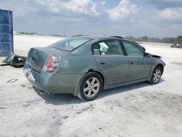 2003 Nissan Altima Base