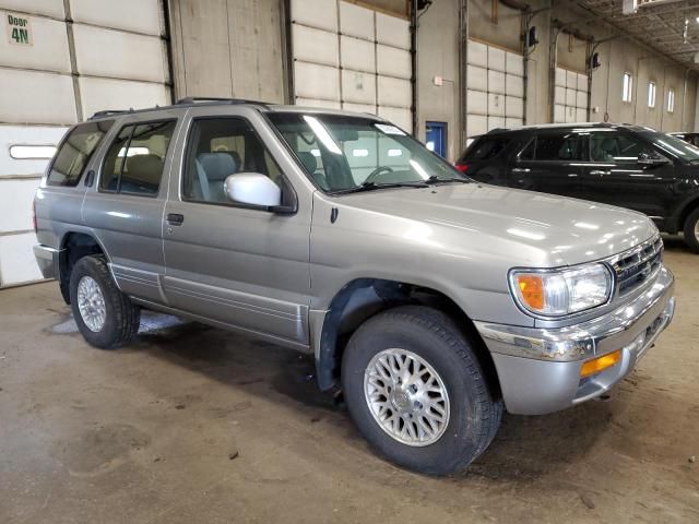 1998 Nissan Pathfinder LE