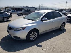 KIA Vehiculos salvage en venta: 2011 KIA Forte EX