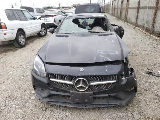 2019 Mercedes-Benz SLC 300