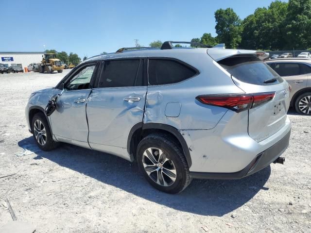 2020 Toyota Highlander Hybrid XLE