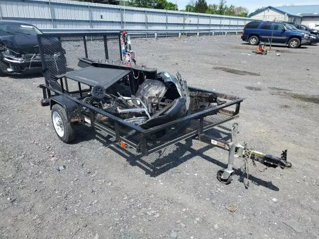 2000 CAR Trailer