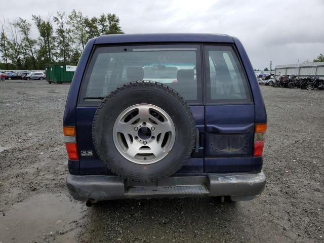 1996 Isuzu Trooper S