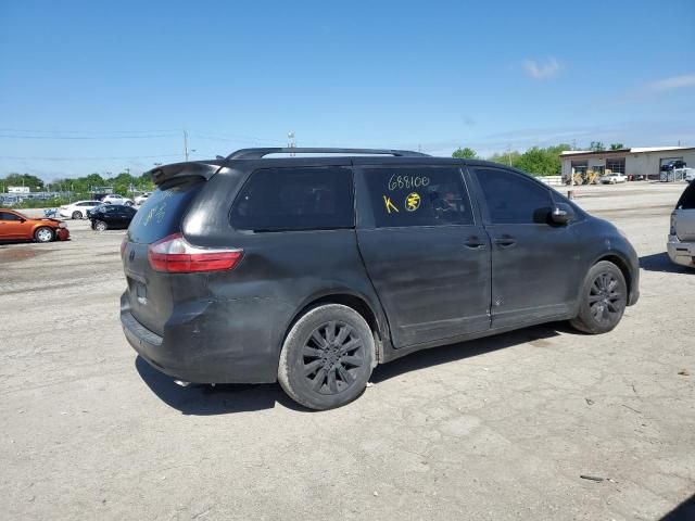 2015 Toyota Sienna XLE