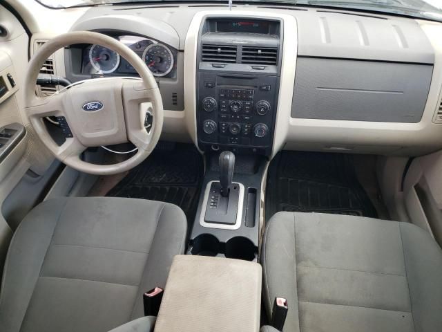 2010 Ford Escape XLS