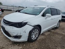 Salvage cars for sale at Kansas City, KS auction: 2018 Chrysler Pacifica Touring L