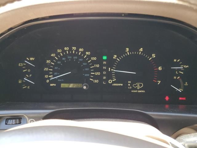 2000 Lexus LX 470