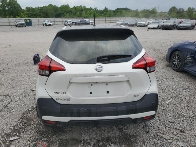 2020 Nissan Kicks SR