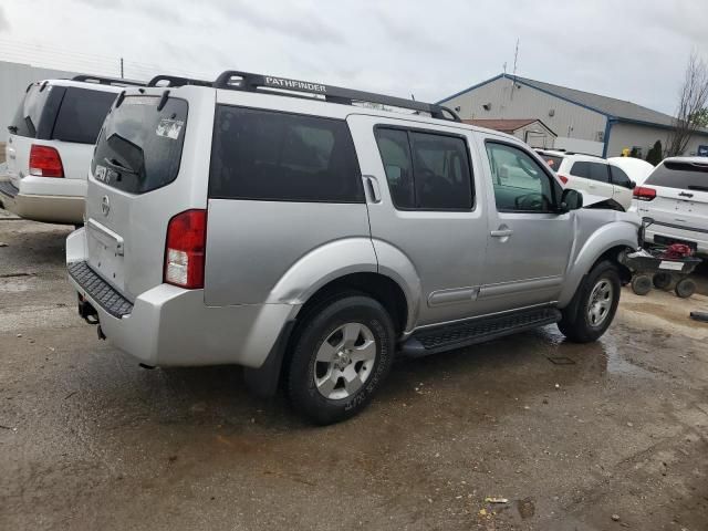 2006 Nissan Pathfinder LE