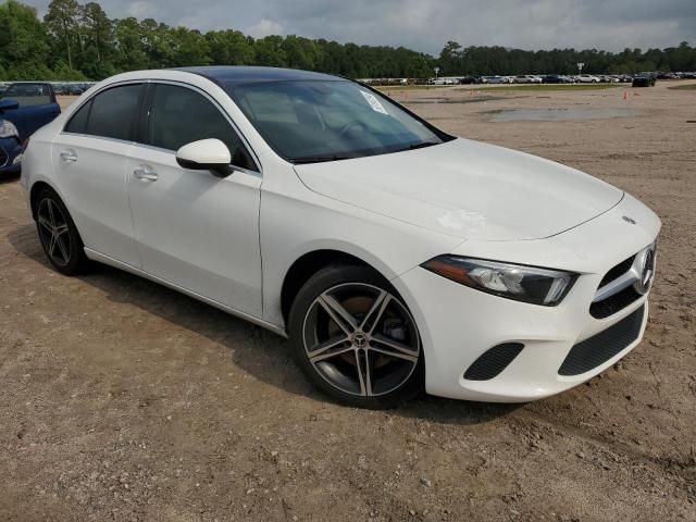 2019 Mercedes-Benz A 220