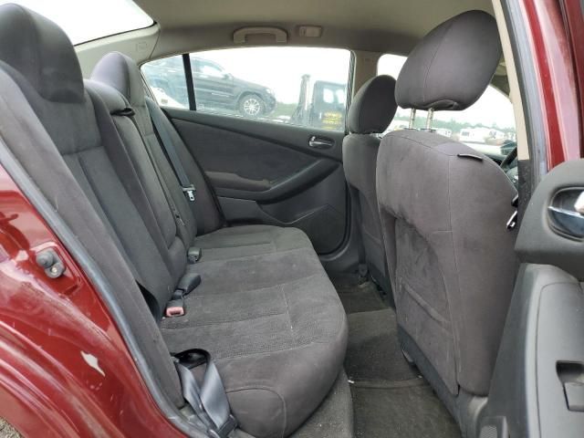 2011 Nissan Altima Base