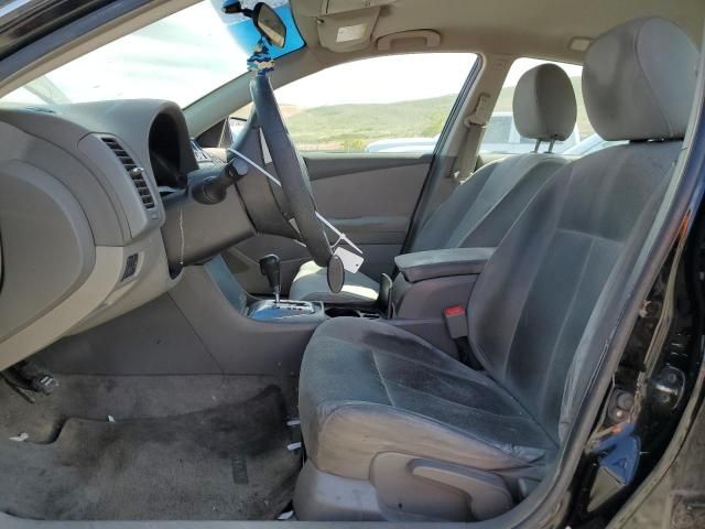 2010 Nissan Altima Base