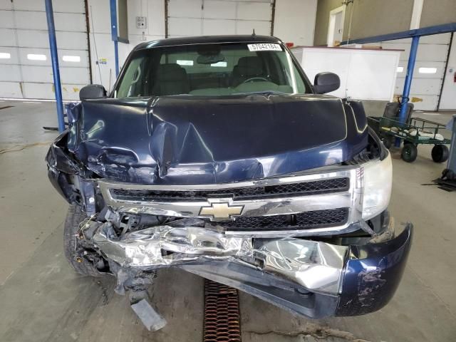 2011 Chevrolet Silverado K1500 LS