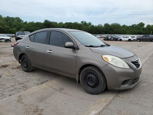 2014 Nissan Versa S