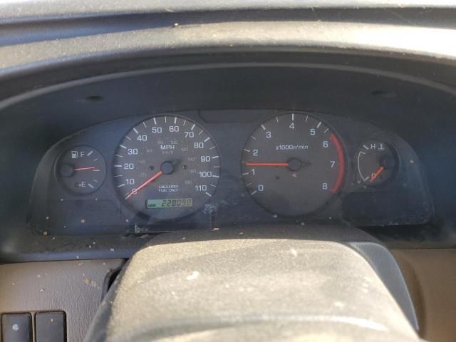 2000 Nissan Frontier King Cab XE