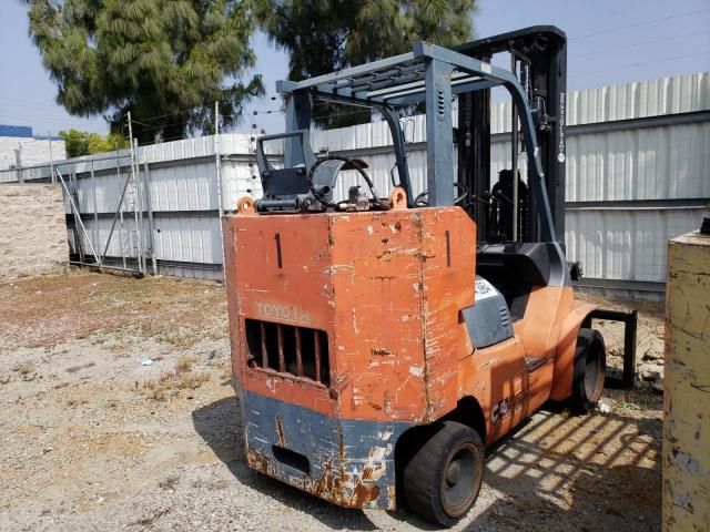 2000 Toyota Forklift