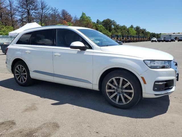 2017 Audi Q7 Premium Plus