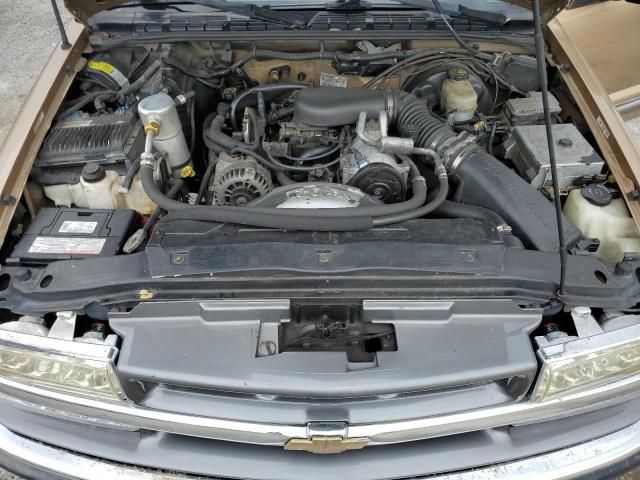 2000 Chevrolet S Truck S10