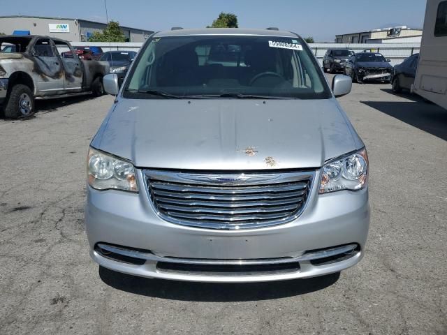 2012 Chrysler Town & Country Touring