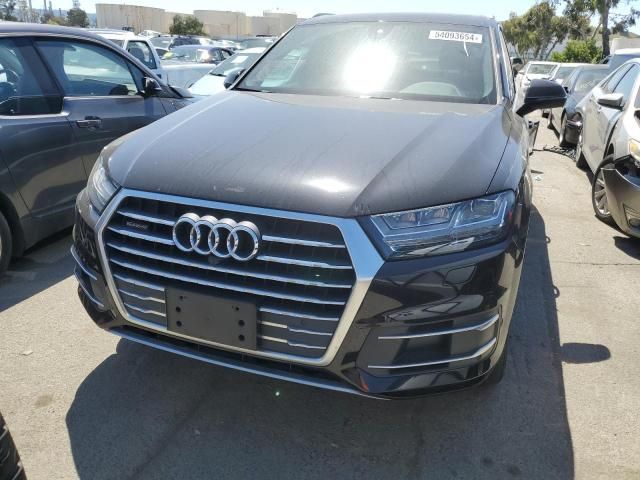 2019 Audi Q7 Premium Plus