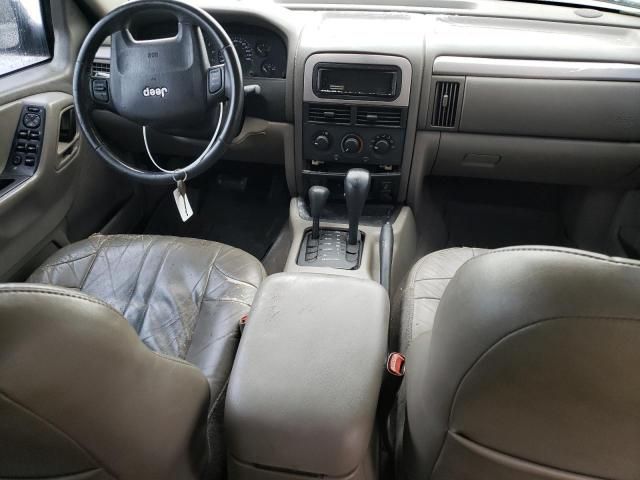 2004 Jeep Grand Cherokee Laredo