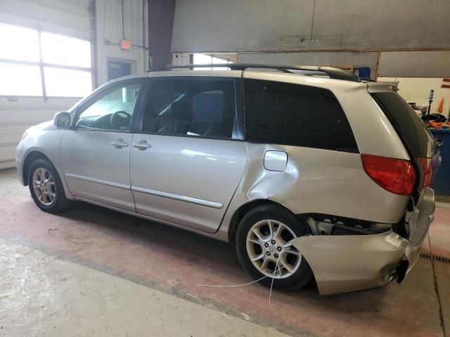 2006 Toyota Sienna XLE