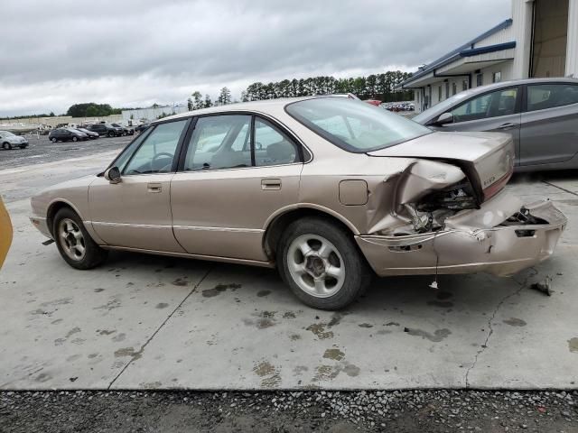 1999 Oldsmobile 88 Base