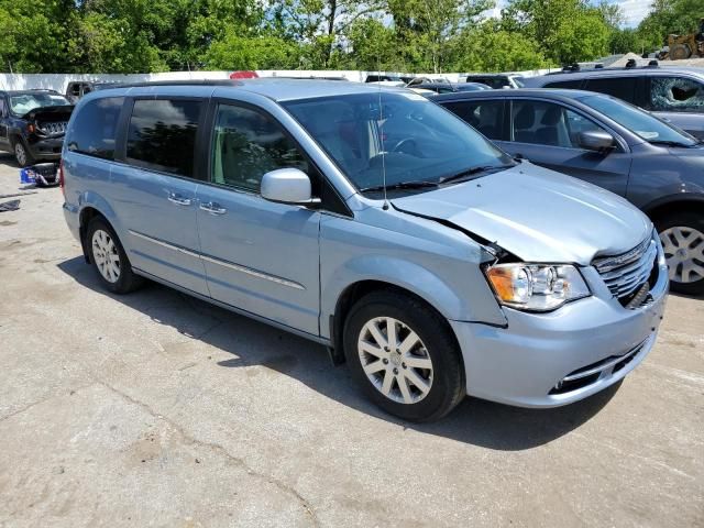 2016 Chrysler Town & Country Touring