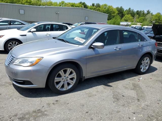 2013 Chrysler 200 Touring