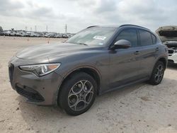 Carros salvage sin ofertas aún a la venta en subasta: 2022 Alfa Romeo Stelvio