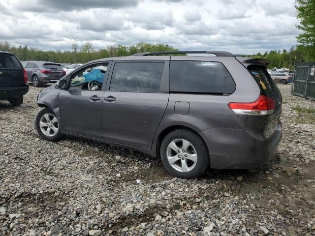 2012 Toyota Sienna LE