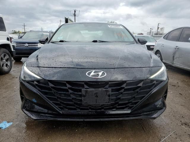 2021 Hyundai Elantra SE